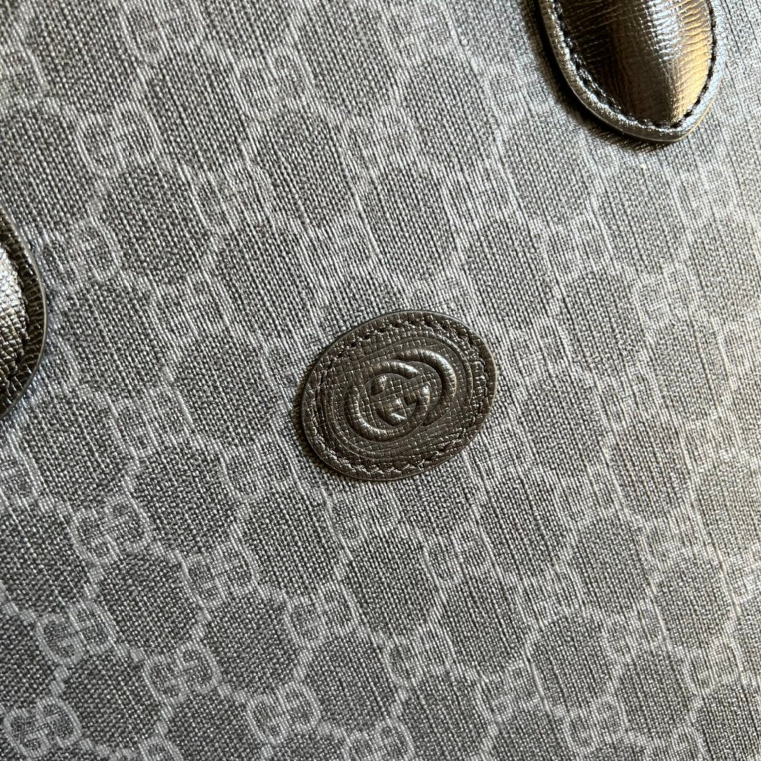 Gucci ‎674155 Medium tote with Interlocking G Black leather