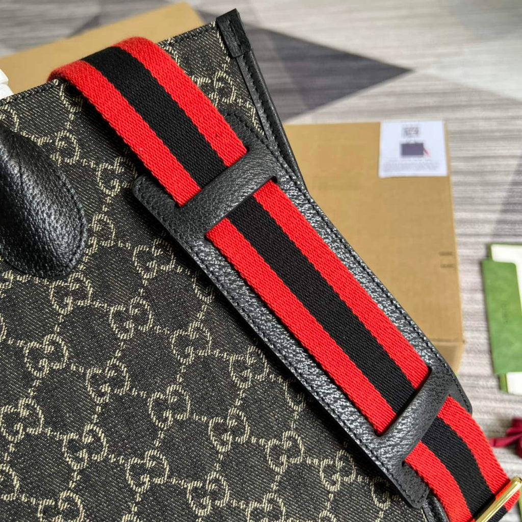 Gucci ‎674155 Medium tote with Interlocking G Black GG Supreme canvas