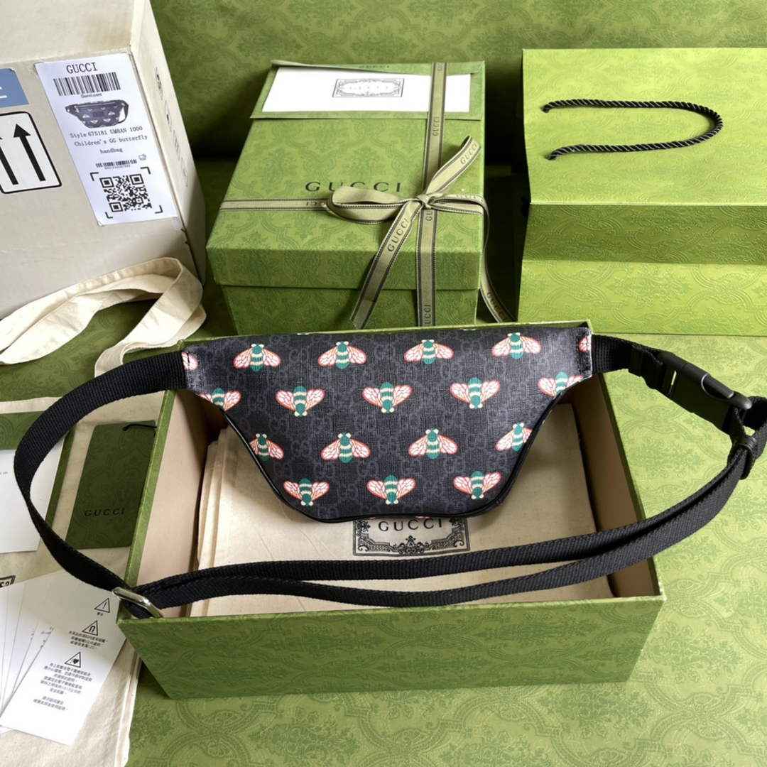 Gucci ‎675181 GG belt bag with Bee print Black leather