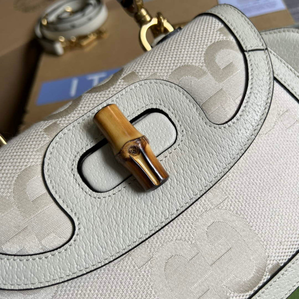 Gucci 675797 Bamboo 1947 small jumbo GG bag beige