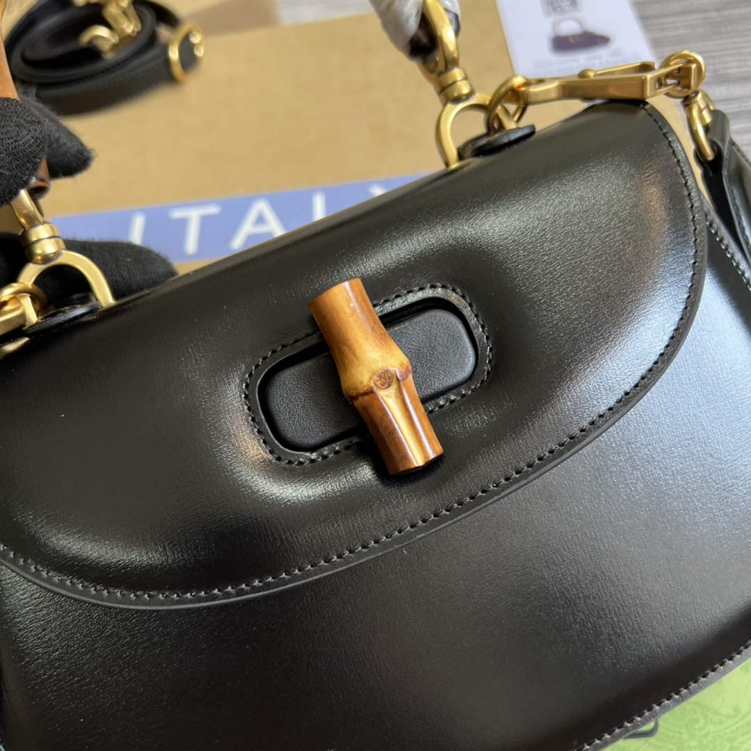 Gucci 675797 Bamboo1947 small top handle bag Black