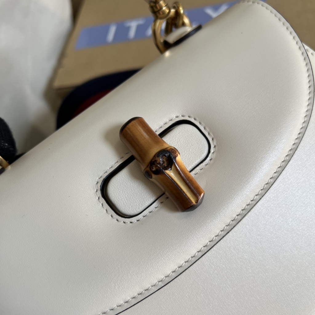 Gucci 675797 Bamboo1947 small top handle bag White Leather