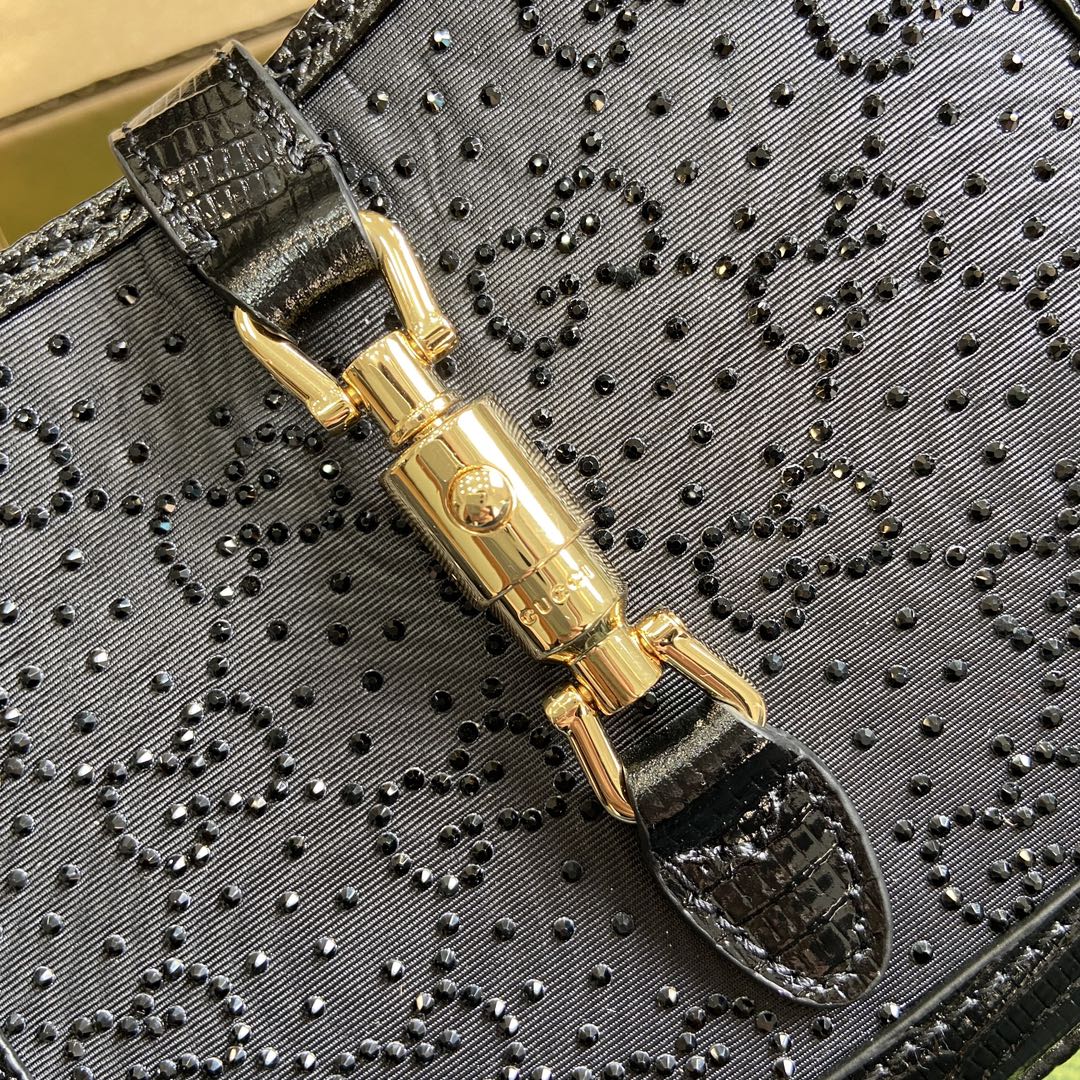 Gucci 675799 Jackie 1961 mini GG shoulder bag Black