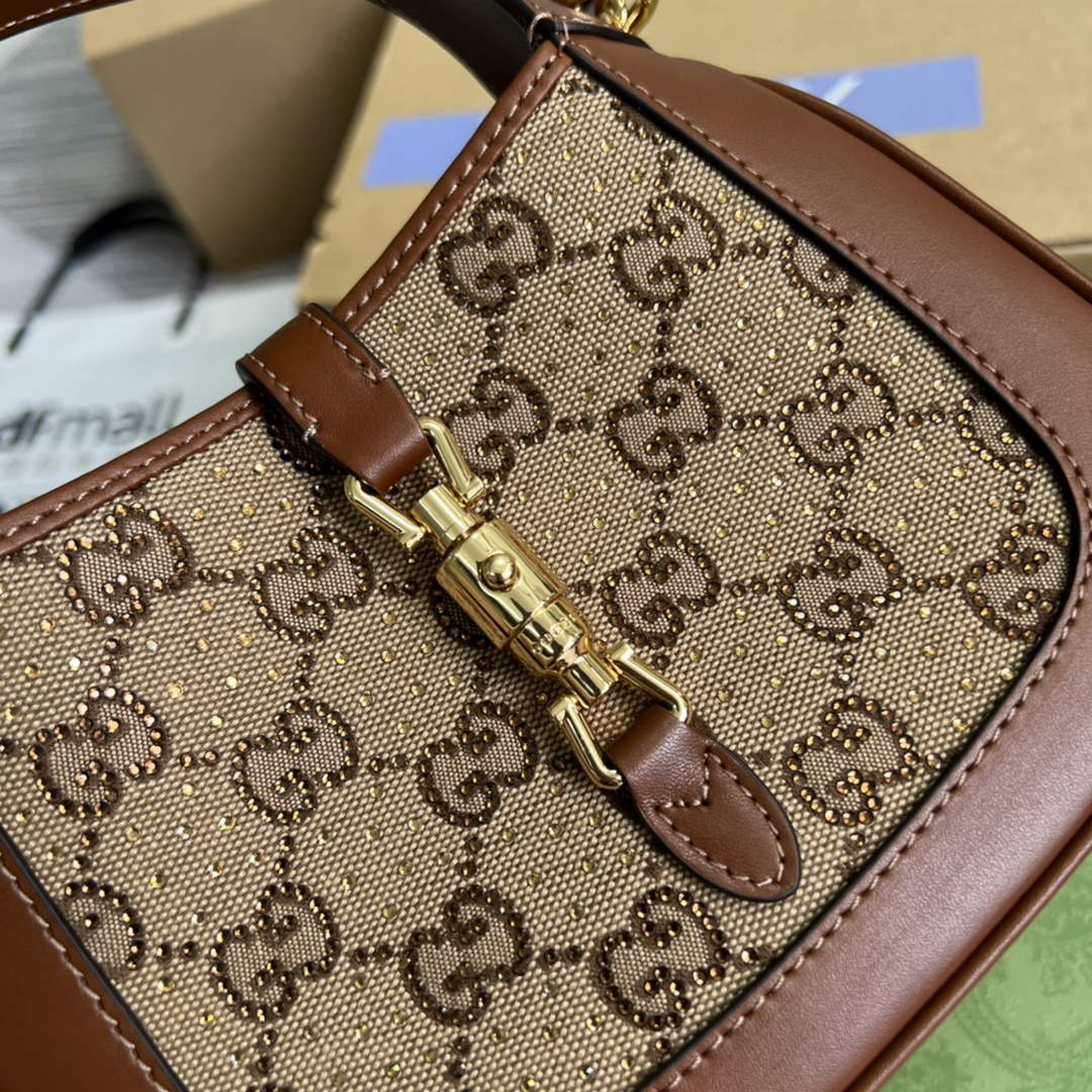 Gucci 675799 Jackie 1961 mini GG shoulder bag brown