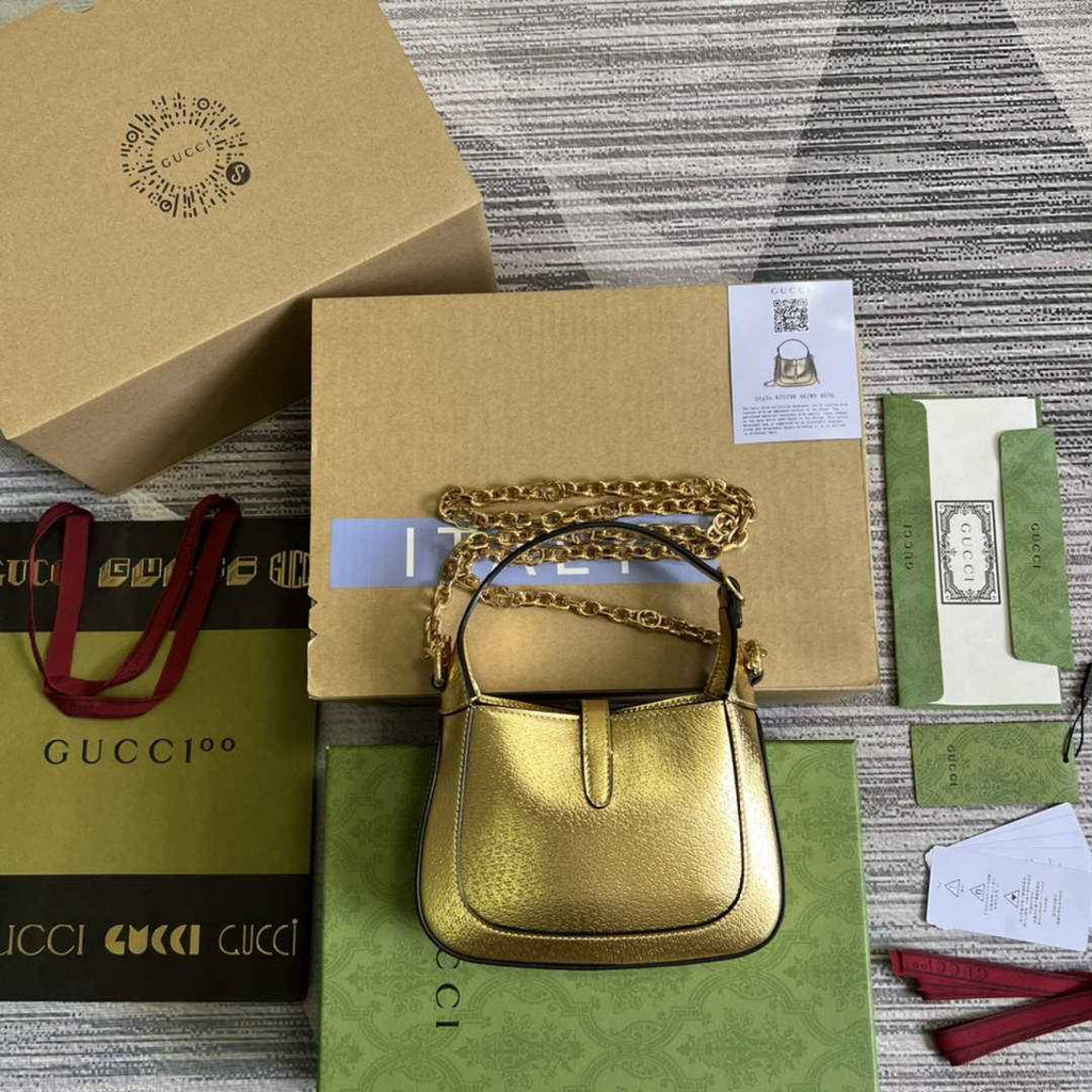 Gucci 675799 Jackie 1961 mini GG shoulder bag Gold leather