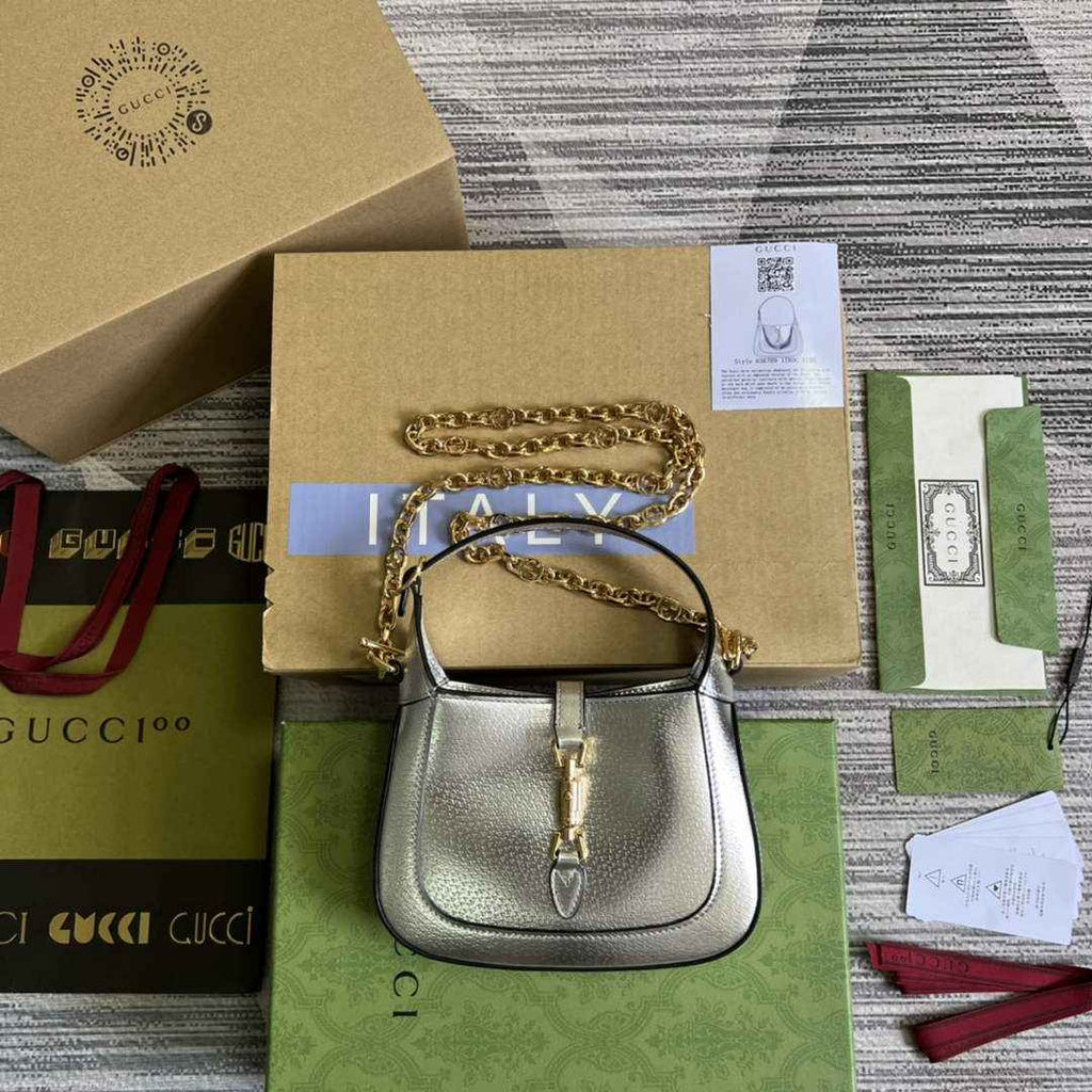 Gucci 675799 Jackie 1961 mini GG shoulder bag Silver leather