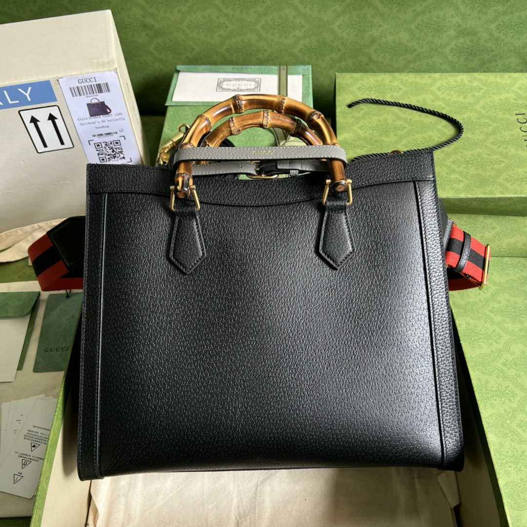 Gucci ‎678842 Diana medium tote bag in Black leather