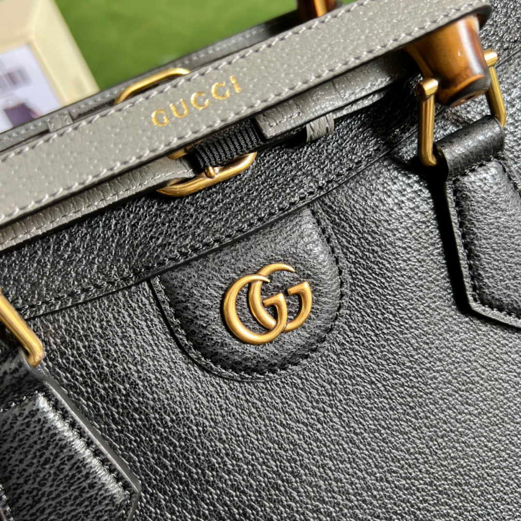 Gucci ‎678842 Diana medium tote bag in Black leather