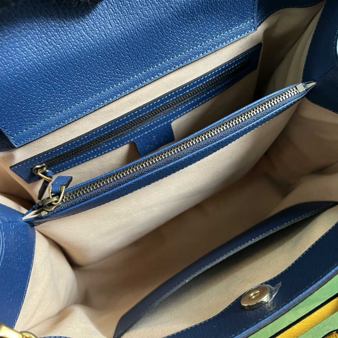Gucci ‎678842 Diana medium tote bag in navy blue leather
