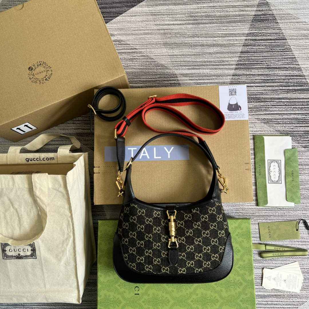 Gucci ‎678843 Jackie 1961 small shoulder bag black