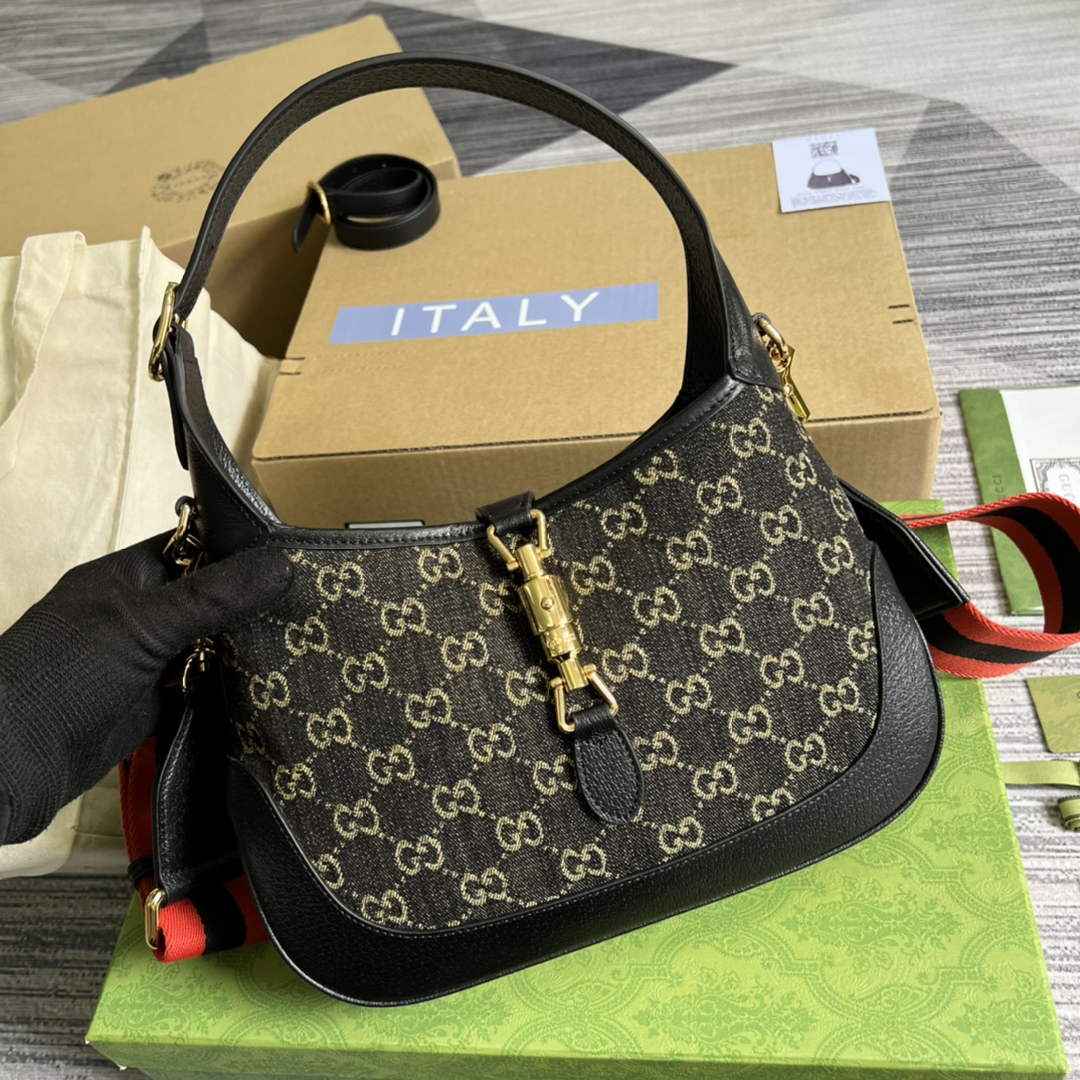 Gucci ‎678843 Jackie 1961 small shoulder bag black