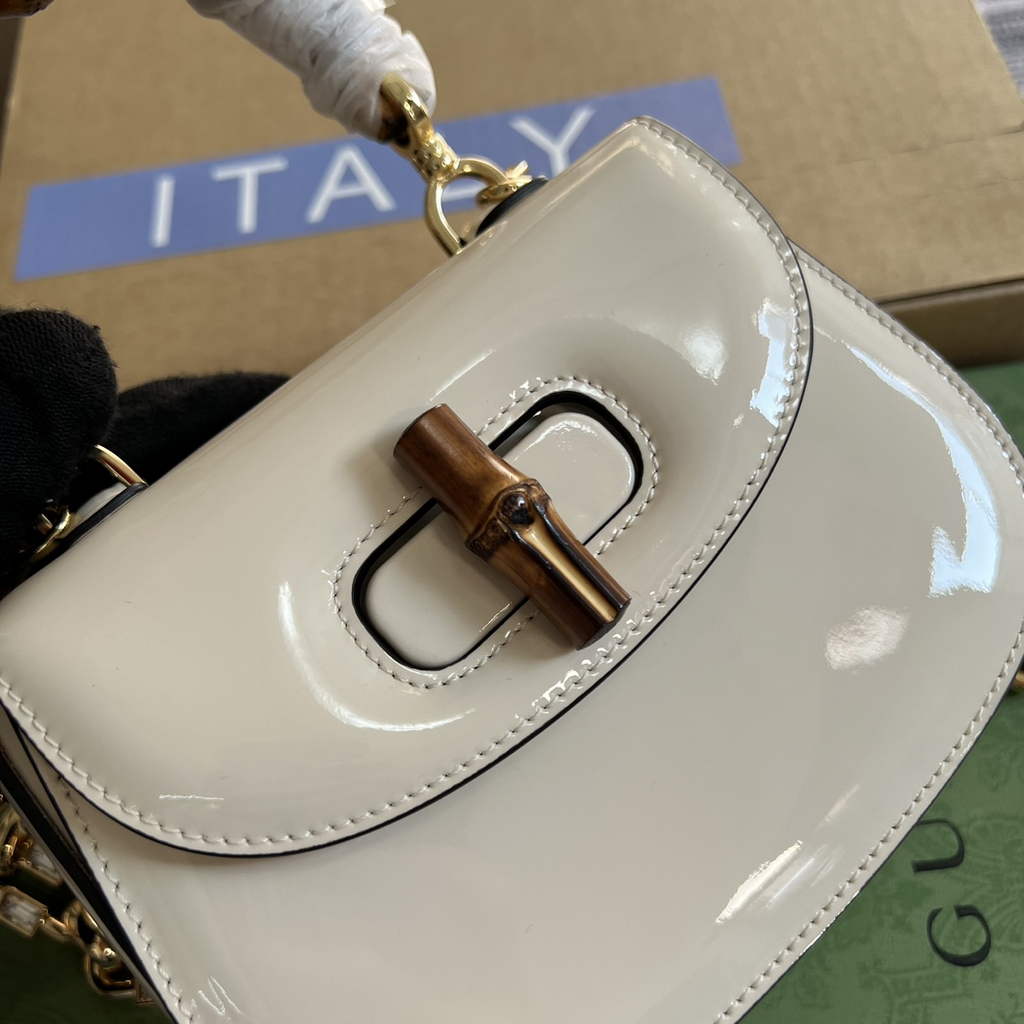 Gucci 686864 Bamboo 1947 mini top handle bag Beige patent leather