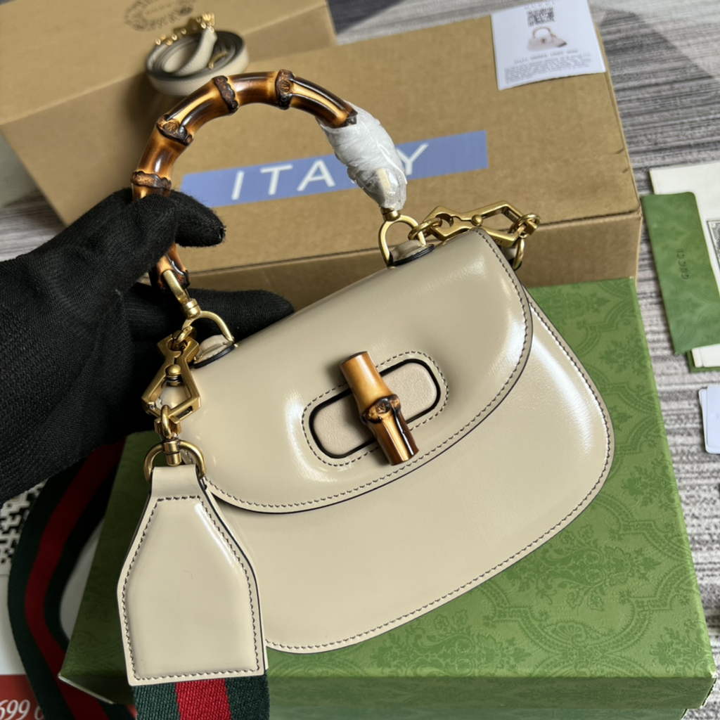 Gucci 686864 Bamboo 1947 mini top handle bag Beige Leather