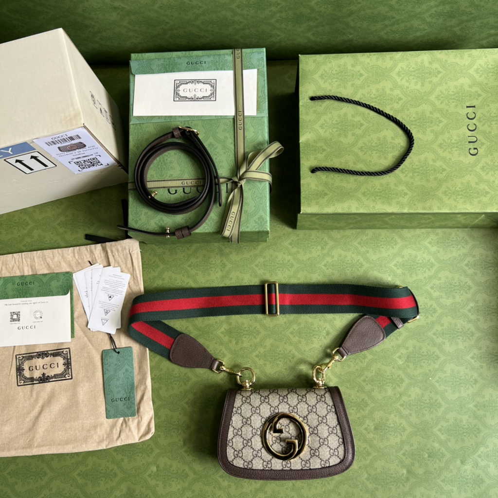 Gucci ‎698643 Blondie mini bag in GG Supreme brown leather