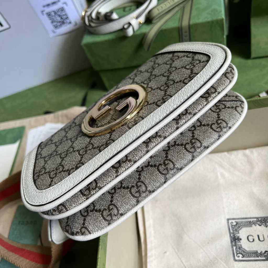 Gucci ‎698643 Blondie mini bag in GG Supreme beige leather