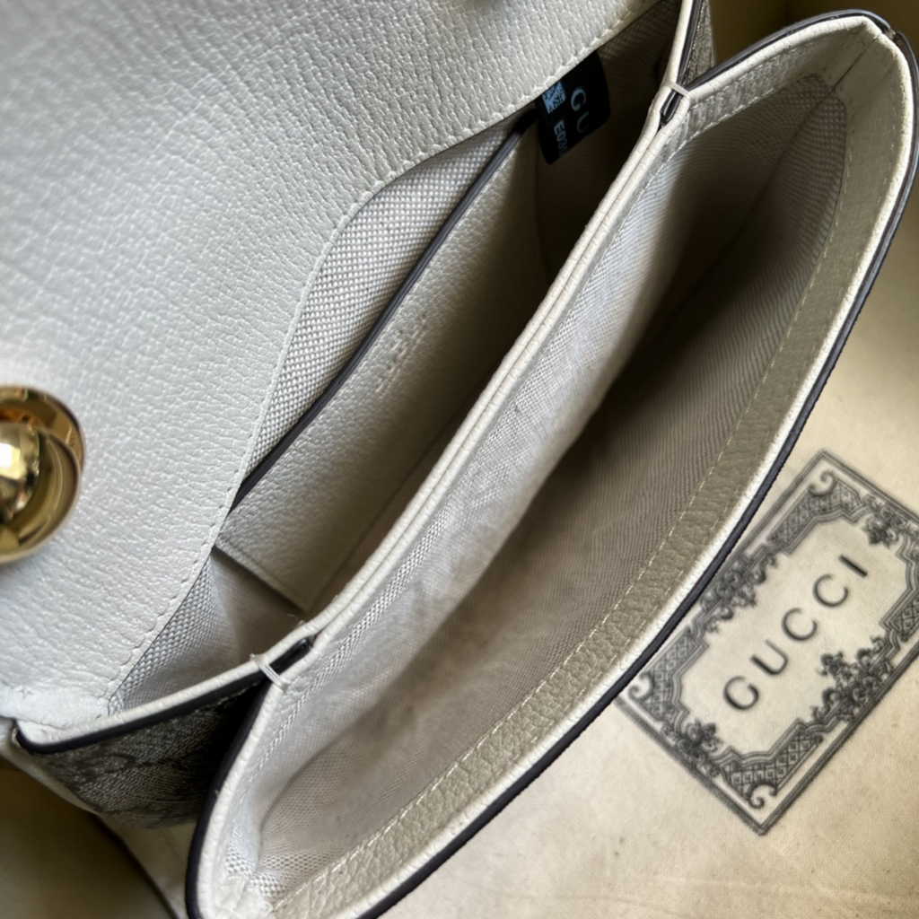 Gucci ‎698643 Blondie mini bag in GG Supreme beige leather