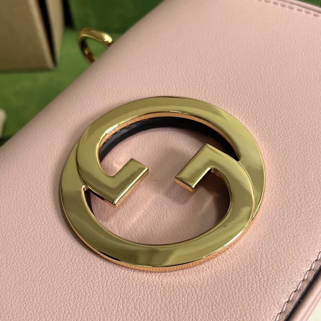Gucci ‎698643 Blondie mini bag in cuir leather pink