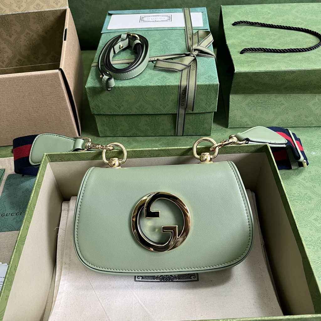 Gucci ‎698643 Blondie mini bag in cuir leather light green