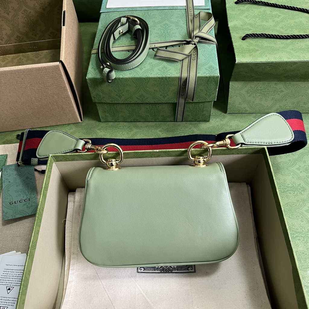 Gucci ‎698643 Blondie mini bag in cuir leather light green