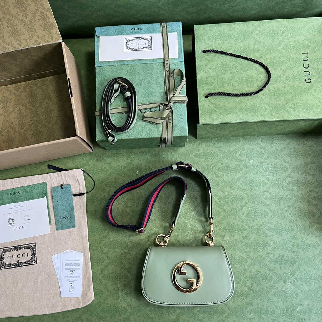 Gucci ‎698643 Blondie mini bag in cuir leather light green