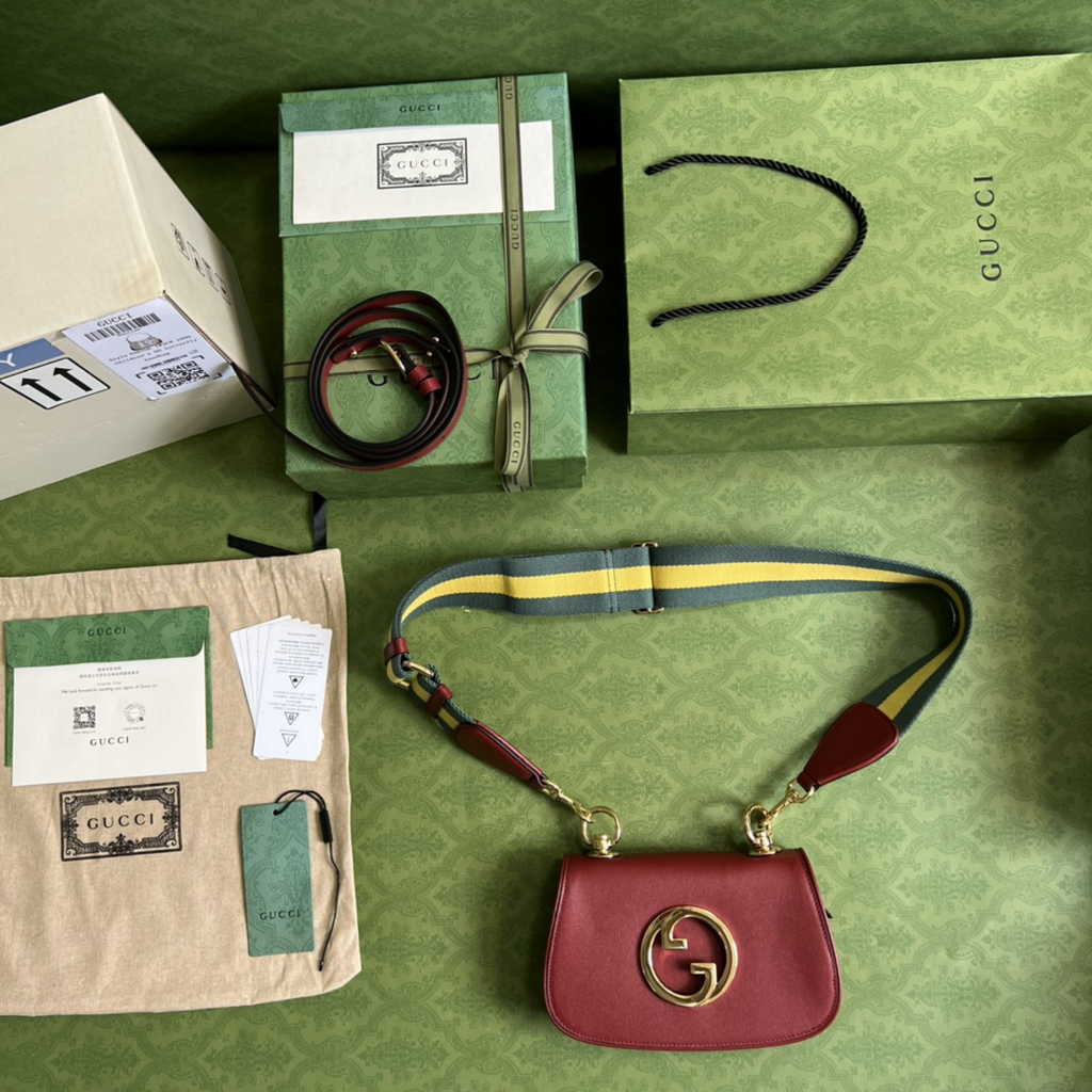 Gucci ‎698643 Blondie mini bag in cuir leather red