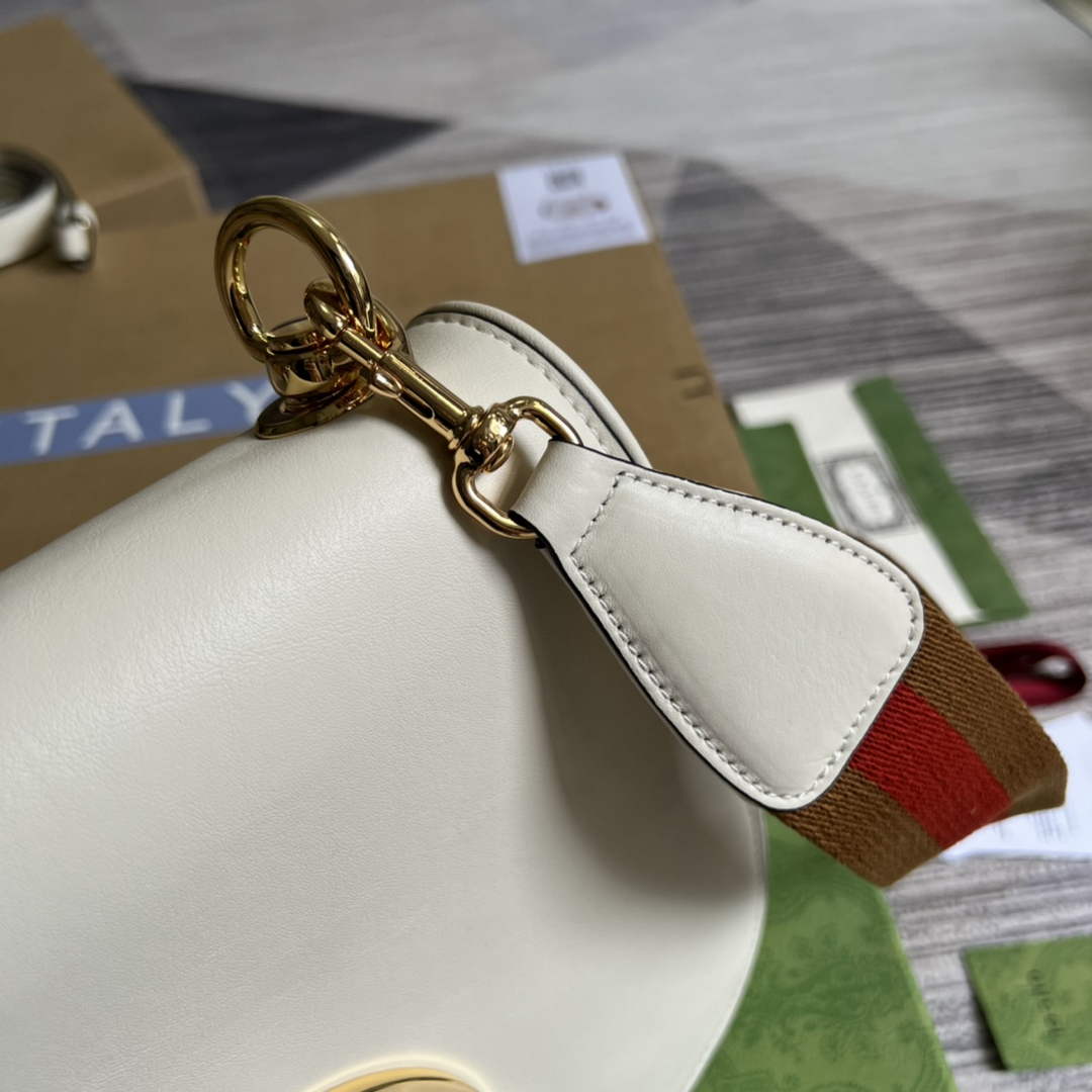 Gucci 699210 Blondie medium bag white leather