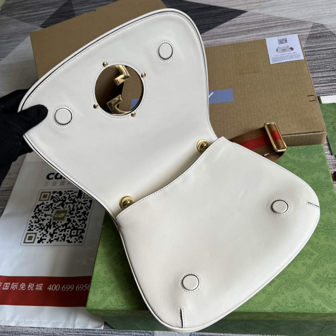 Gucci 699210 Blondie medium bag white leather