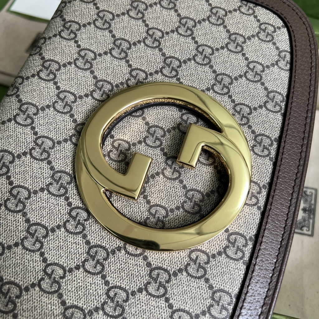 Gucci 699268 Blondie shoulder bag Brown GG Supreme canvas