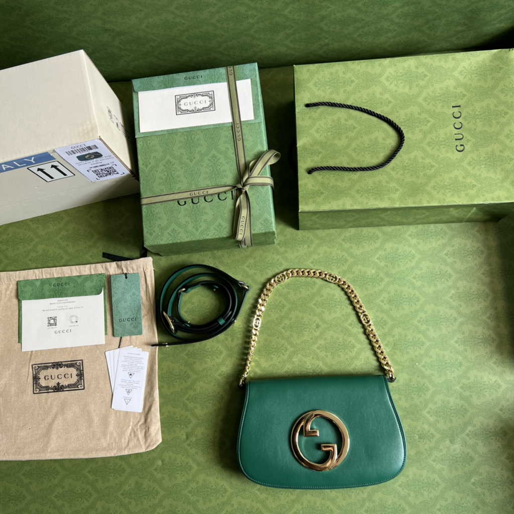 Gucci 699268 Blondie shoulder bag green leather