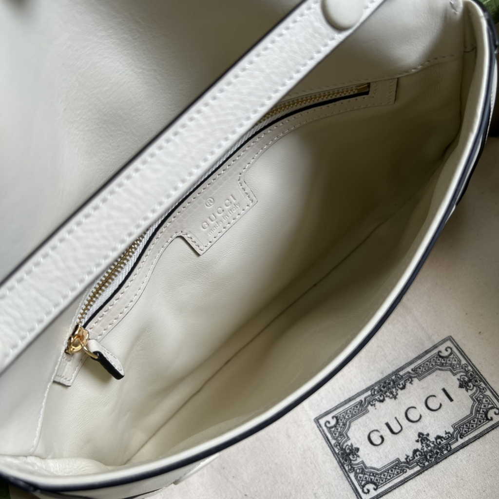 Gucci 699268 Blondie shoulder bag beige leather