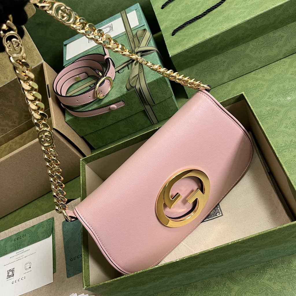 Gucci 699268 Blondie shoulder bag Pink leather