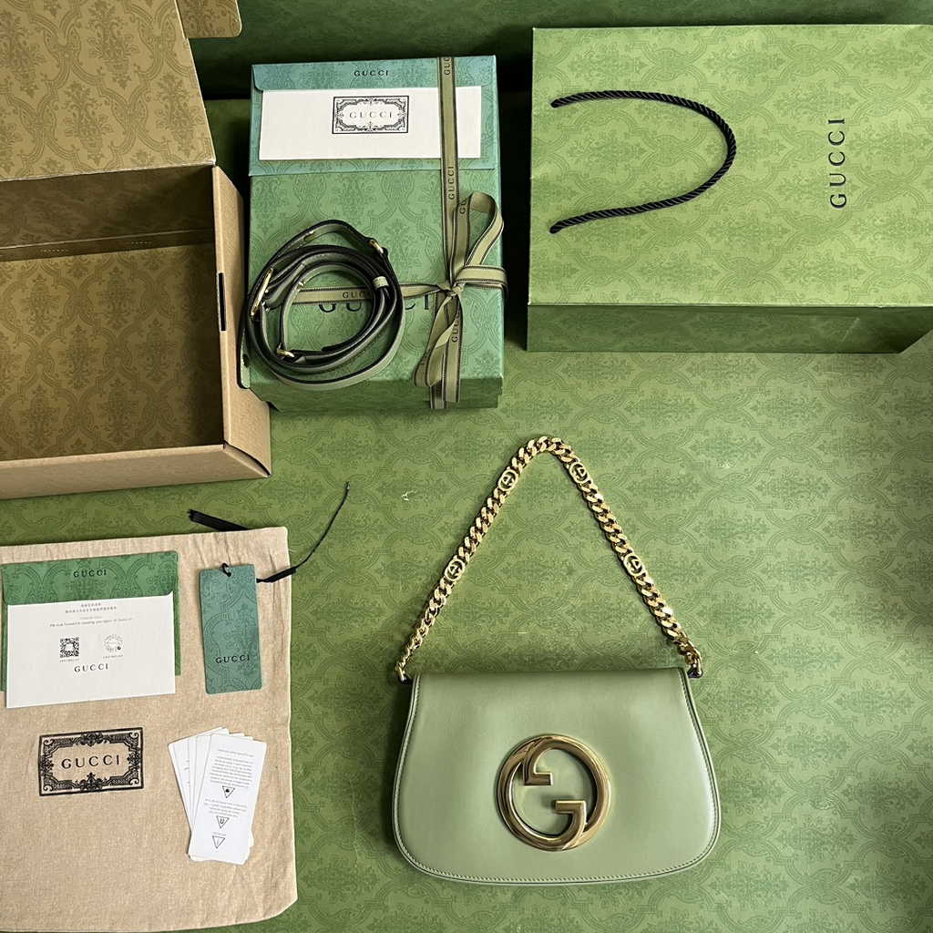 Gucci 699268 Blondie shoulder bag light green leather