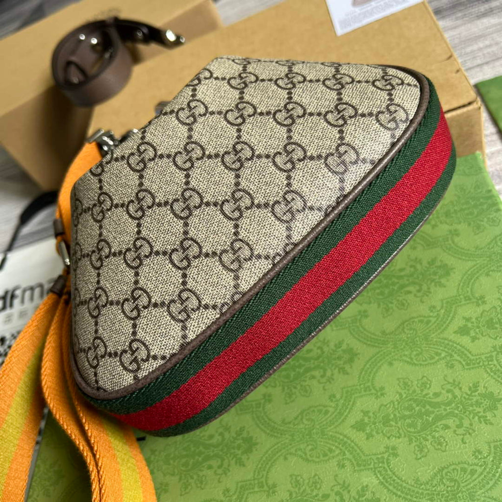 Gucci ‎699409 Attache small shoulder bag Beige GG Supreme canvas