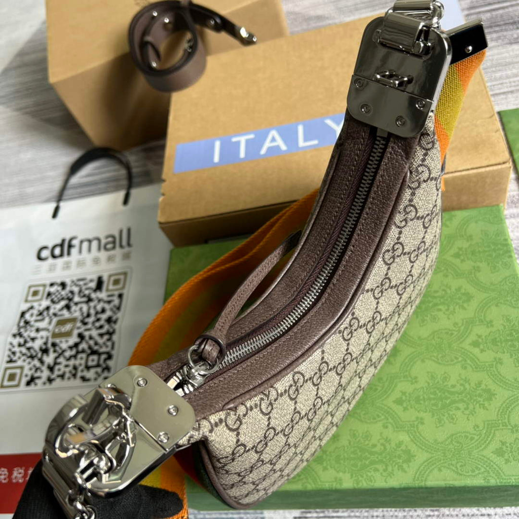Gucci ‎699409 Attache small shoulder bag Beige GG Supreme canvas