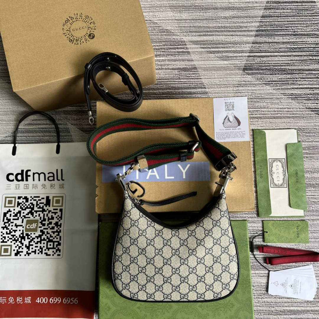 Gucci ‎699409 Attache small shoulder bag Blue GG Supreme canvas