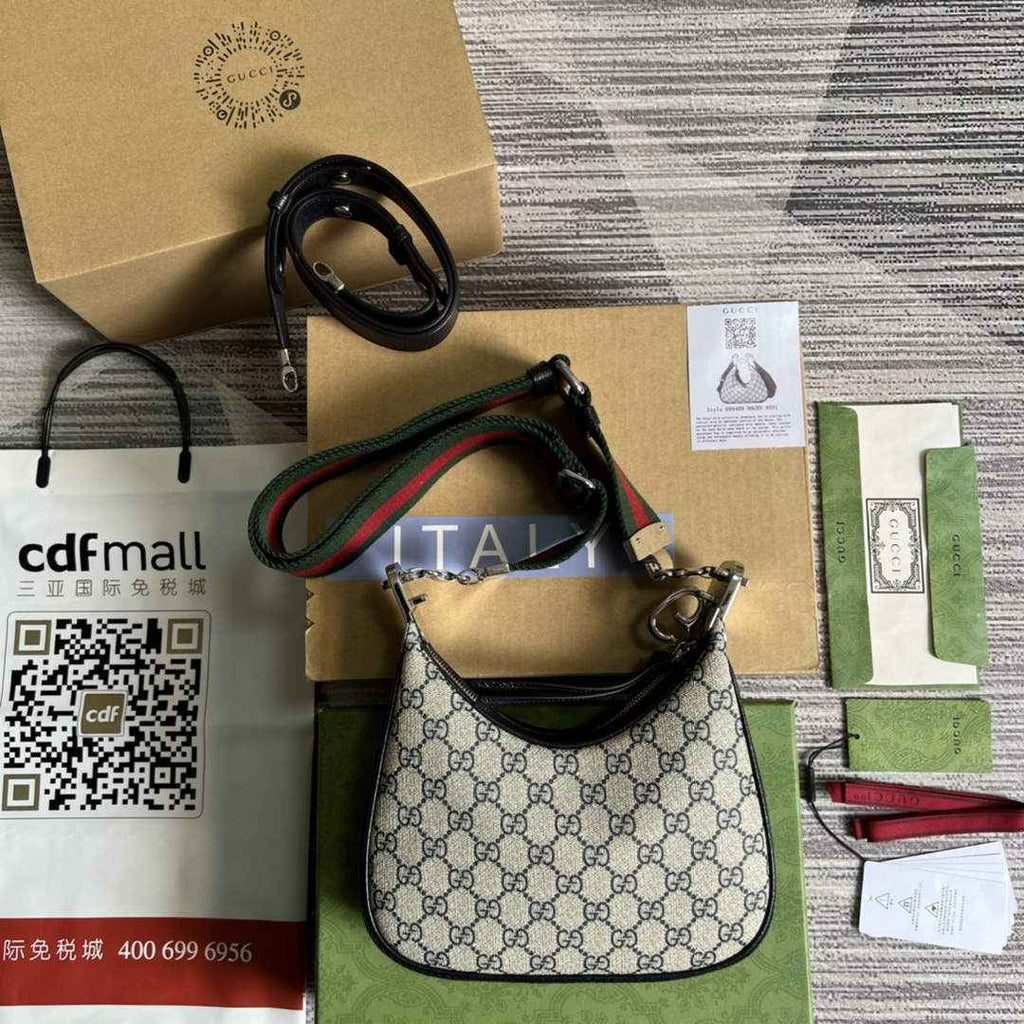 Gucci ‎699409 Attache small shoulder bag Blue GG Supreme canvas