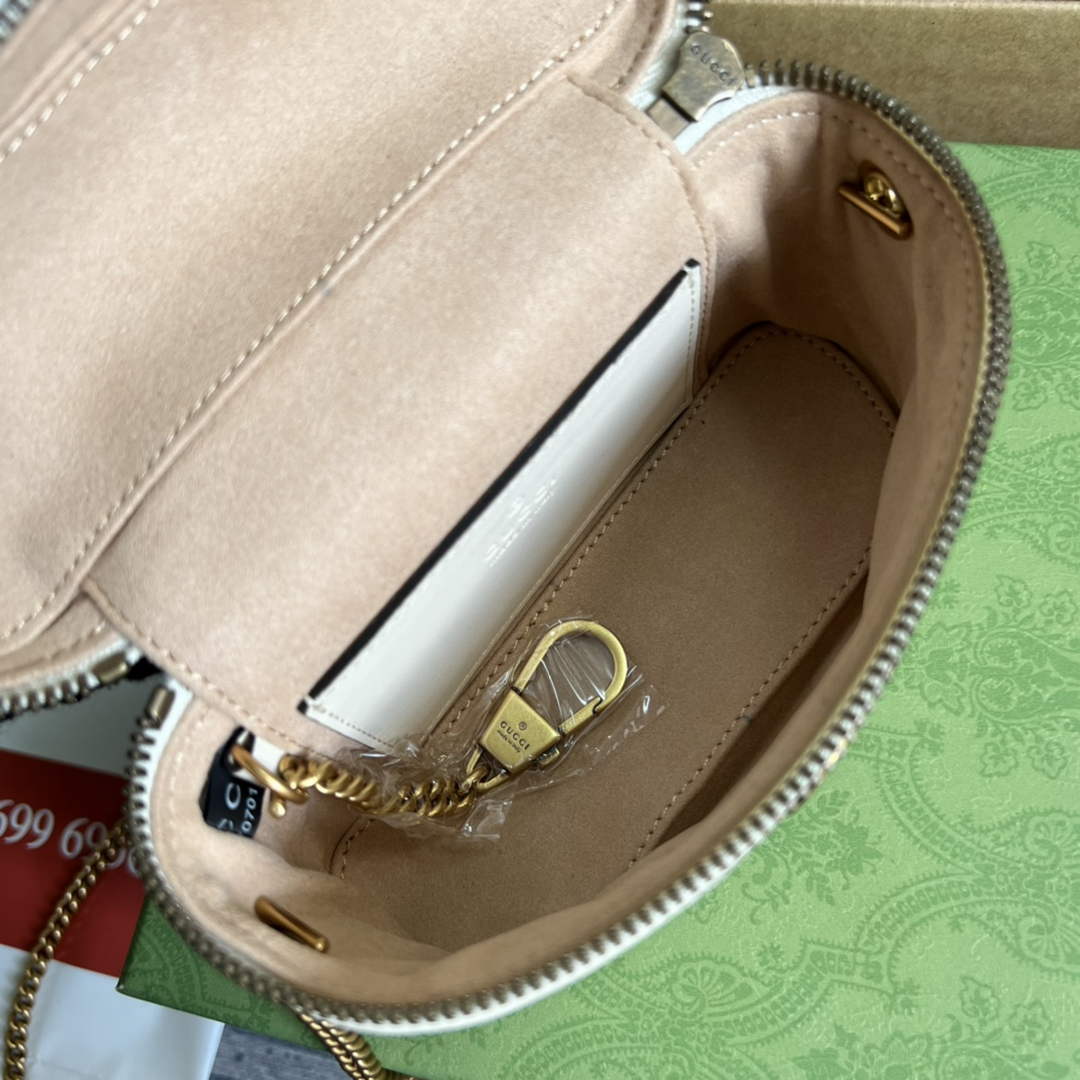 Gucci ‎‎699515 GG Marmont mini top handle bag white leather