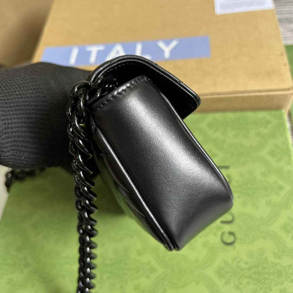 Gucci 699757 GG Marmont belt bag black