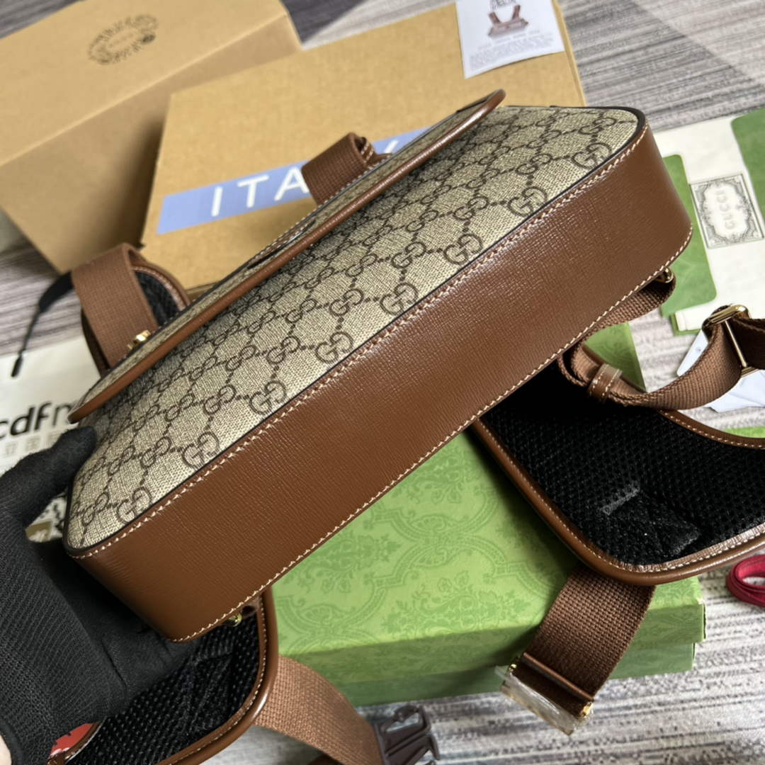 Gucci 700515 Small GG Supreme Backpack Brown leather
