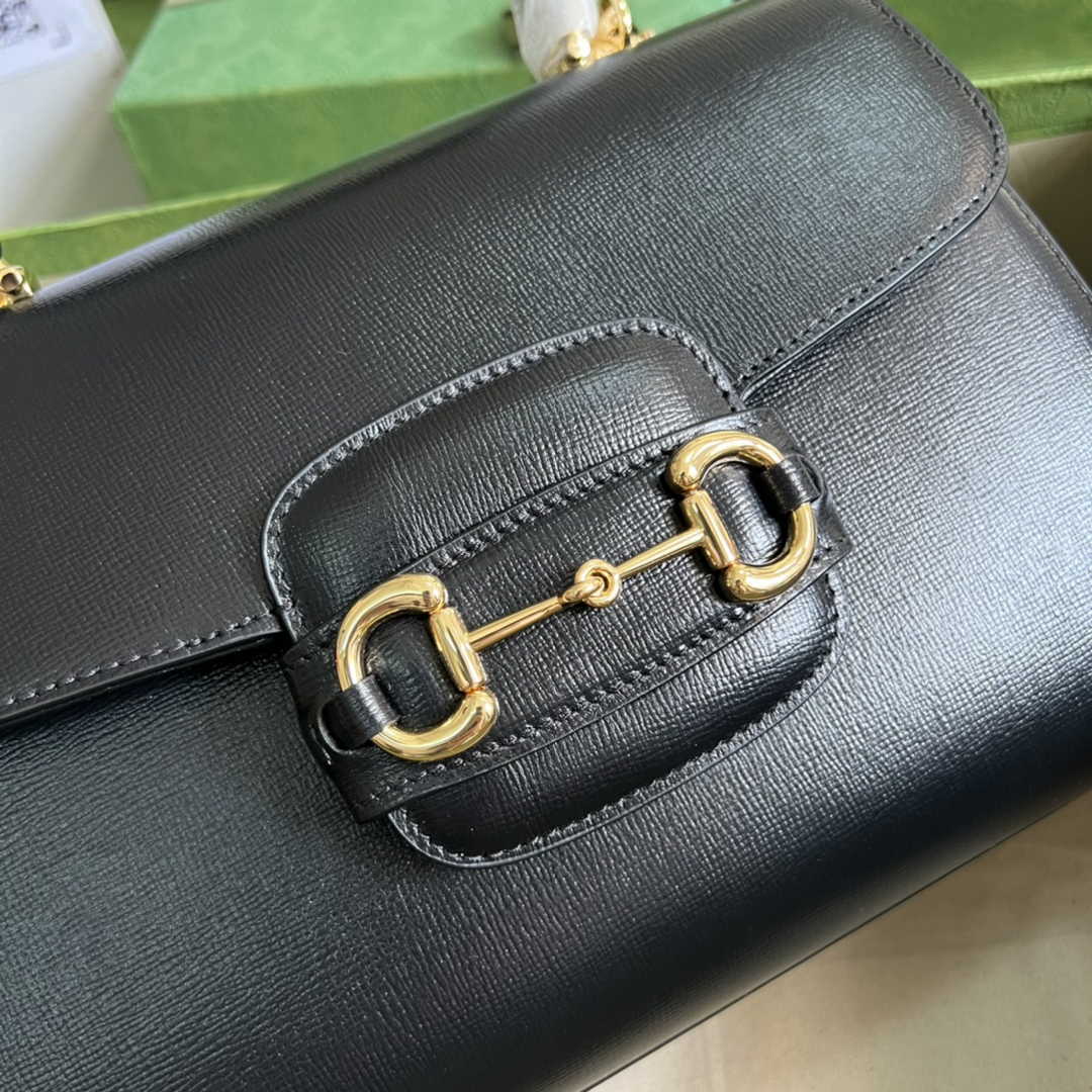 Gucci 702049 Horsebit 1955 medium bag in black leather