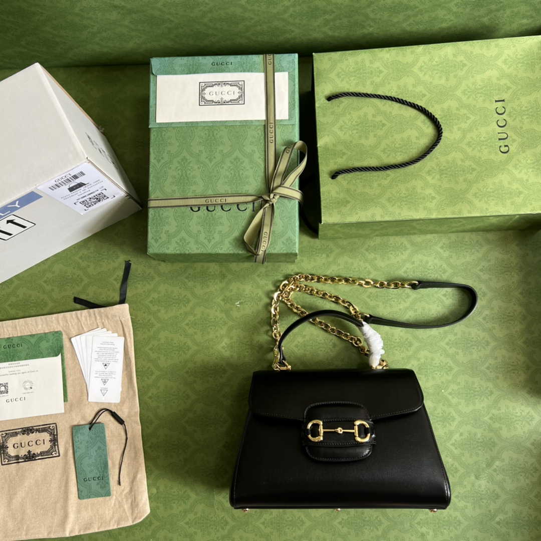Gucci 702049 Horsebit 1955 medium bag in black leather