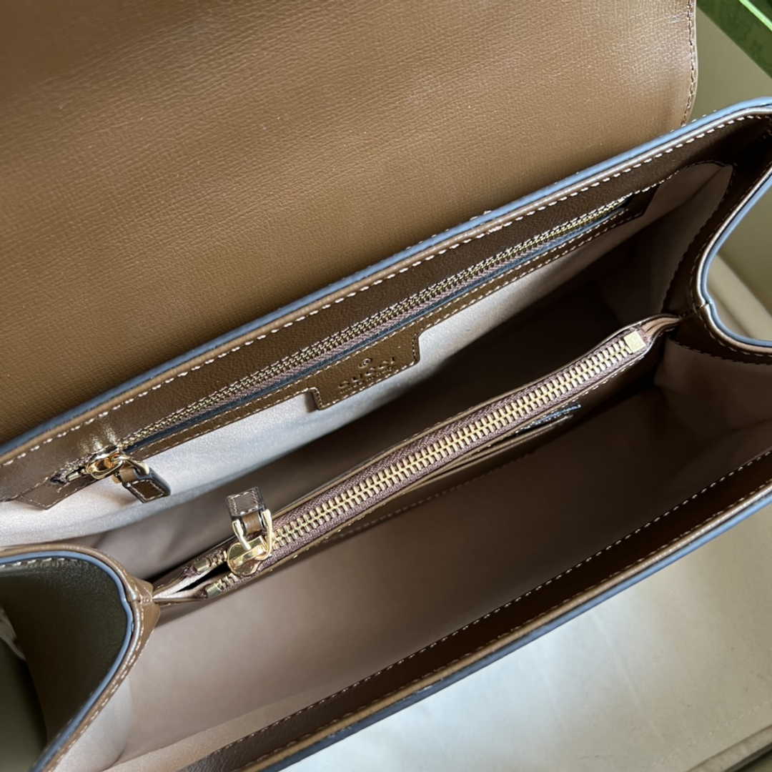 Gucci 702049 Horsebit 1955 medium bag in brown leather