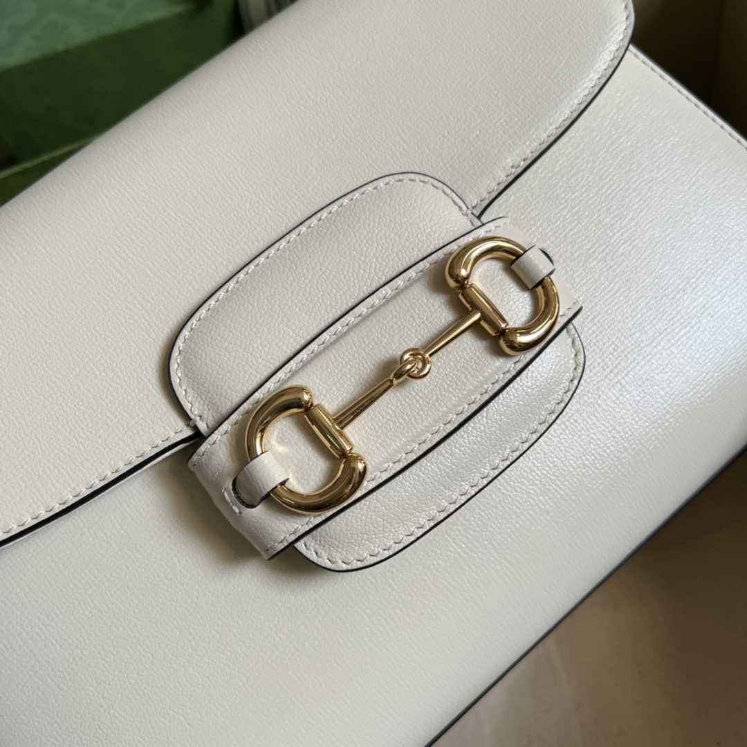 Gucci 702049 Horsebit 1955 medium bag in beige leather