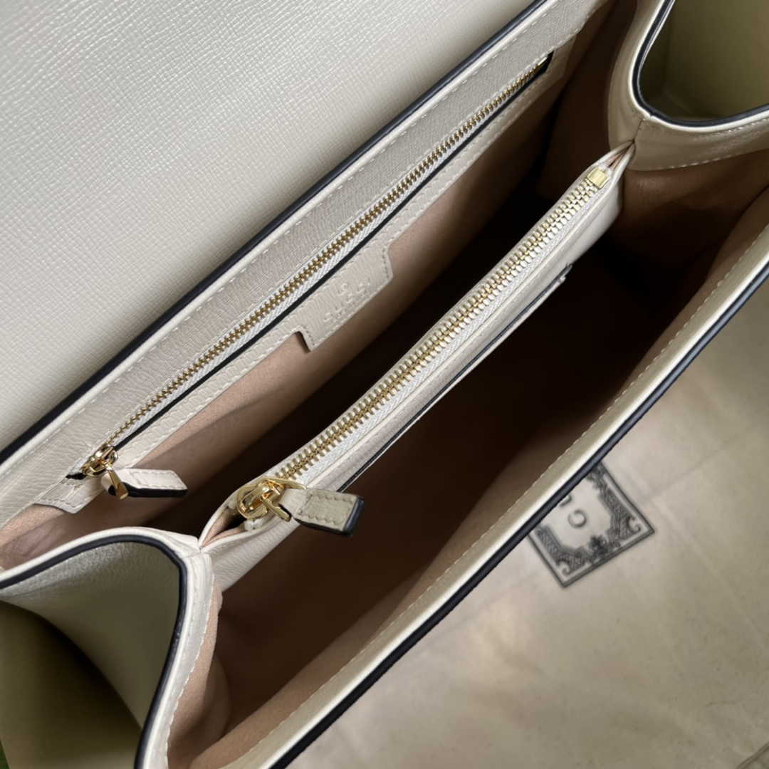 Gucci 702049 Horsebit 1955 medium bag in beige GG leather