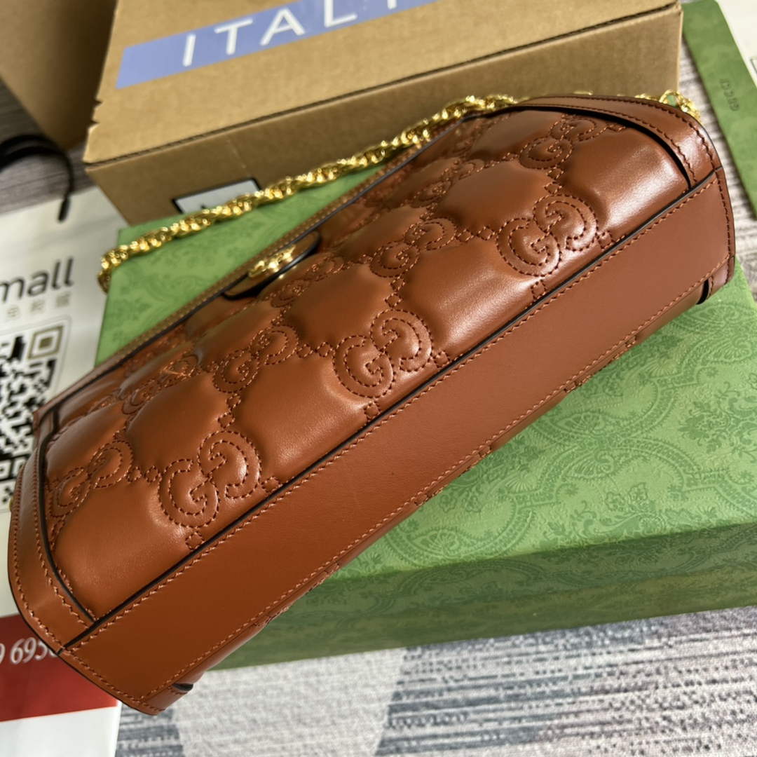 Gucci ‎‎702200 GG Matelassé leather small ligth brown
