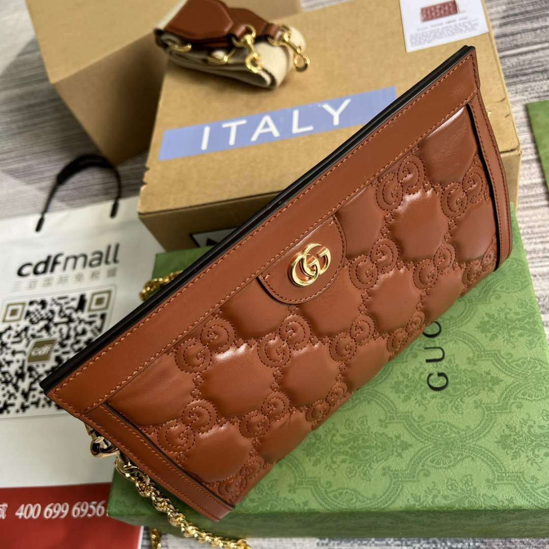 Gucci ‎‎702200 GG Matelassé leather small ligth brown