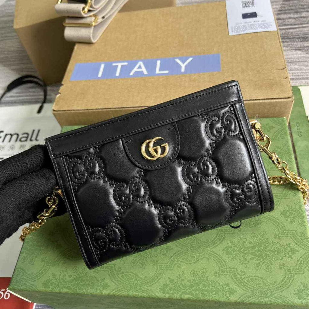 Gucci ‎702228 GG Matelassé leather mini bag Black leather