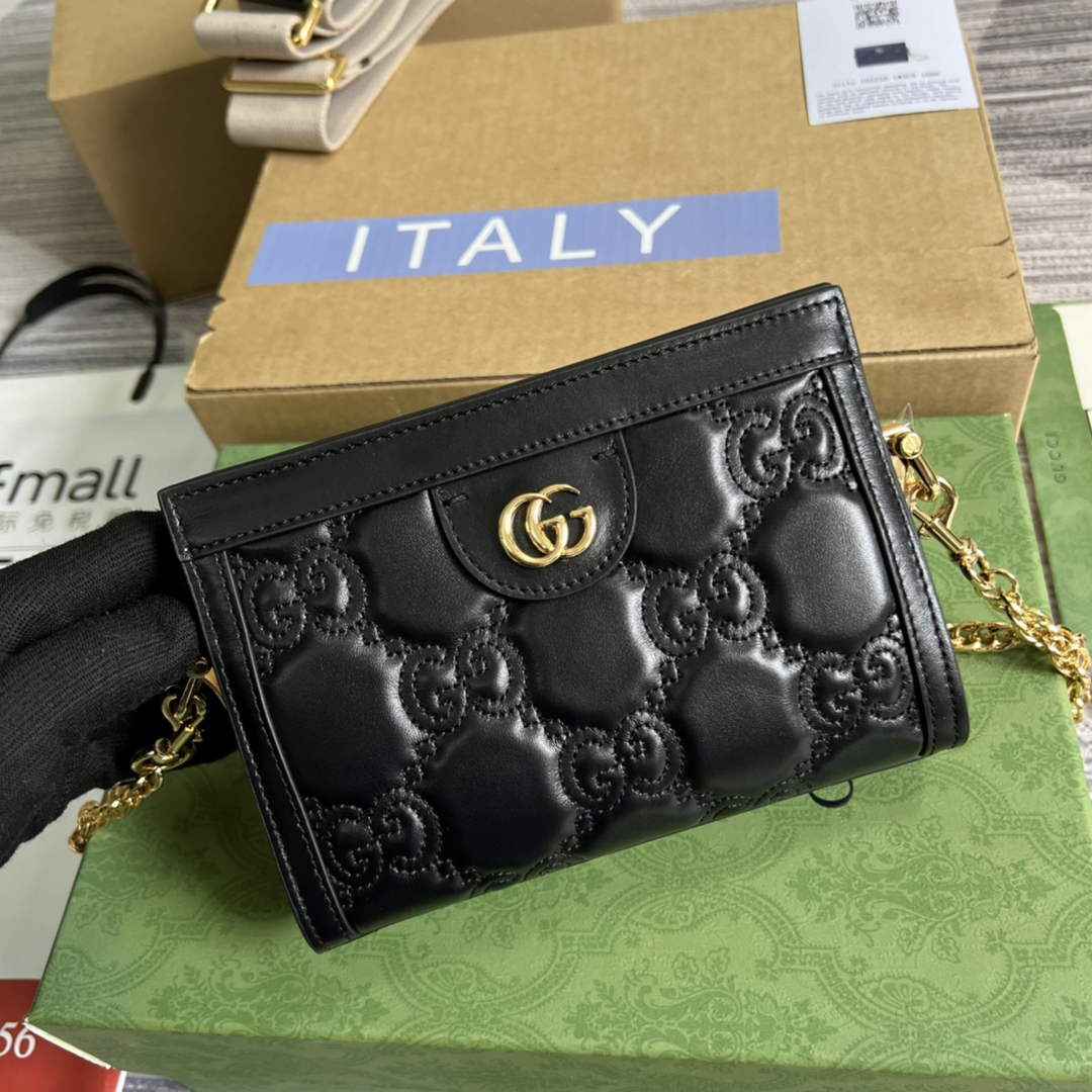 Gucci ‎702228 GG Matelassé leather mini bag Black leather