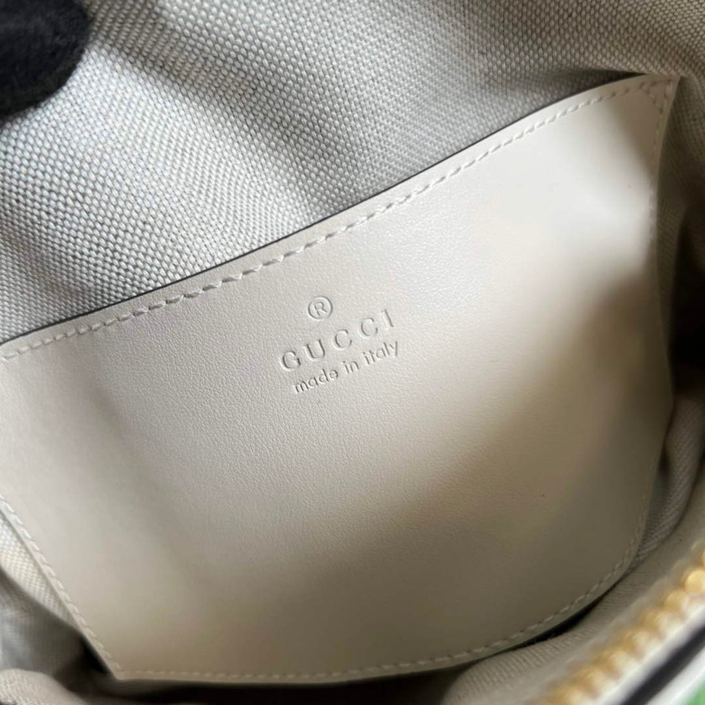 Gucci ‎‎702229 GG Matelassé leather small bag beige
