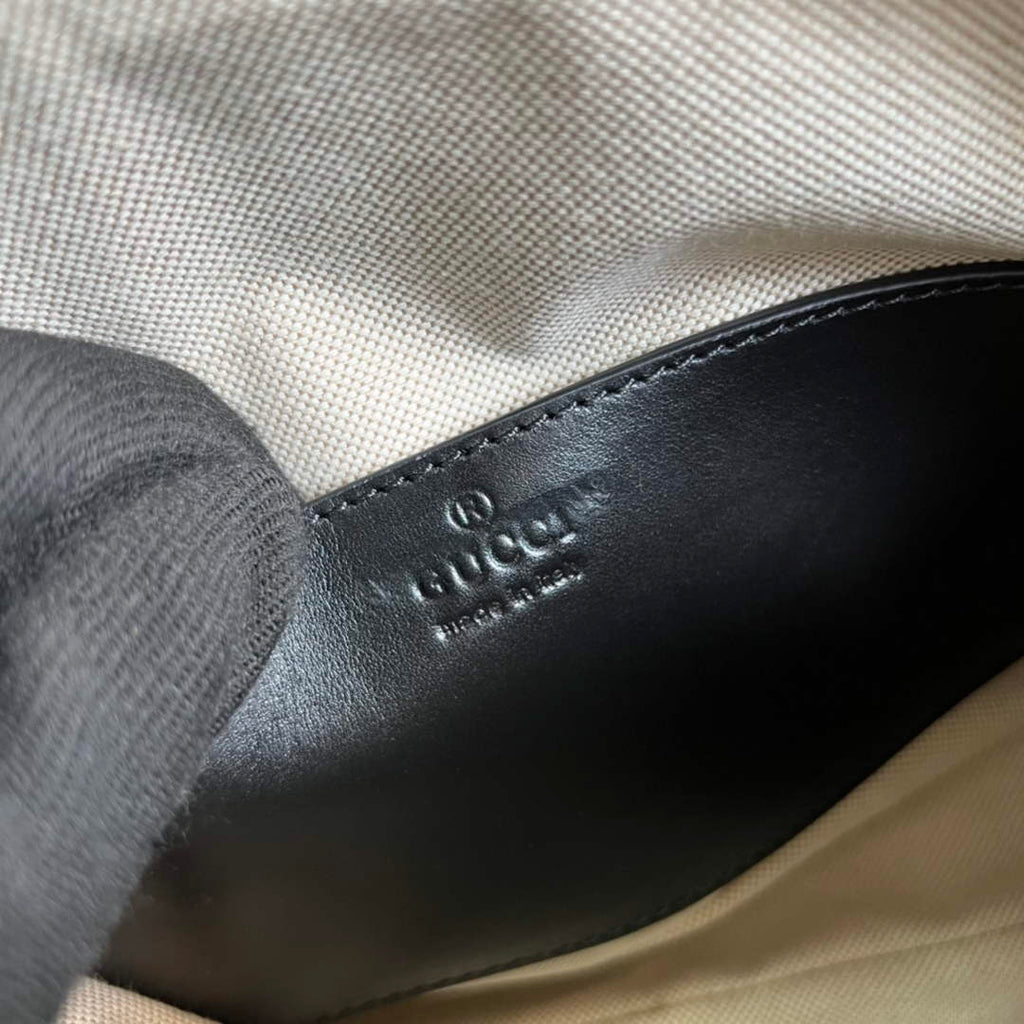Gucci ‎‎702229 GG Matelassé leather small bag black